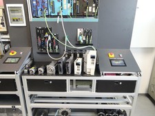 MR-J2S-60A4 Module, PLC, LCD, Board, Controller